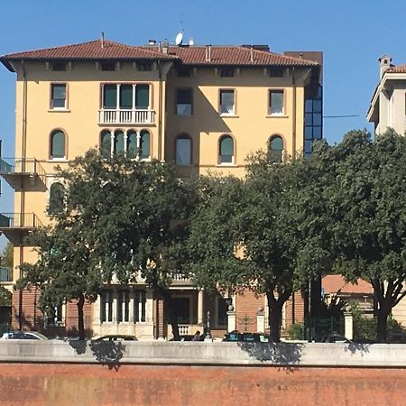 Aparthotel Adige Penthouse Verona Exteriér fotografie